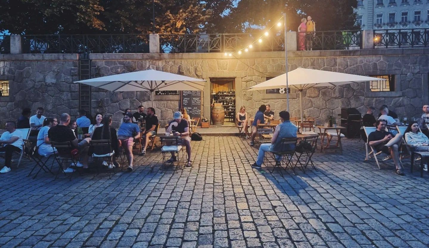Bar Kobka 8