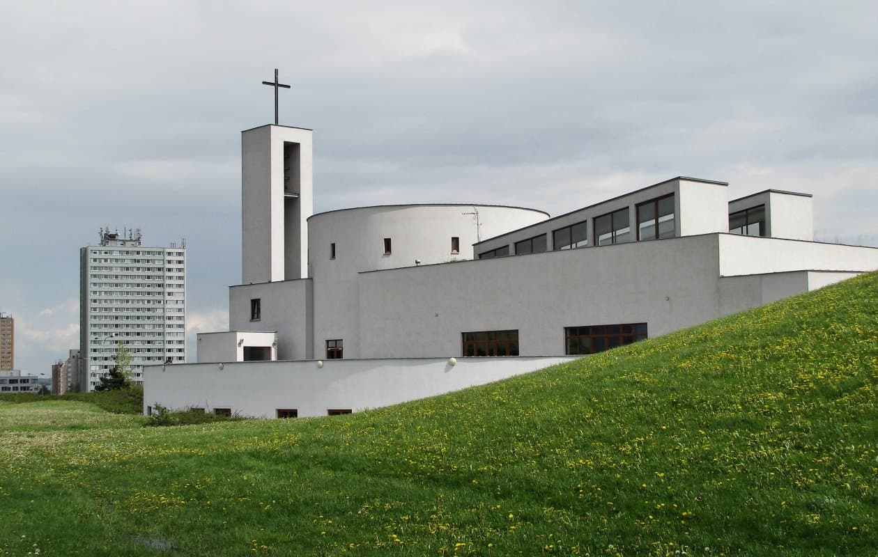 Komunitní centrum Matky Terezy - obrázek 1