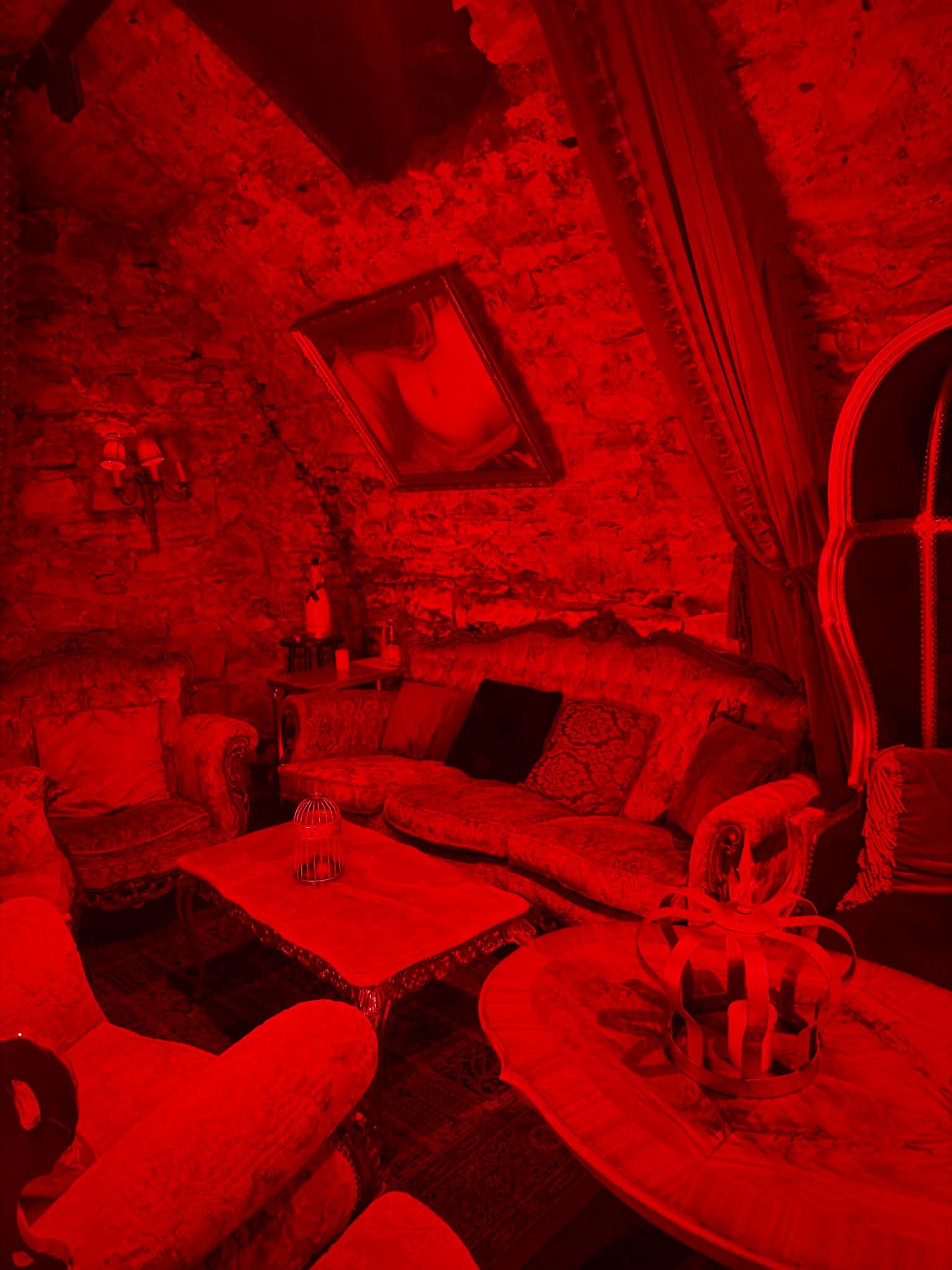 Le Valmont Club & Lounge